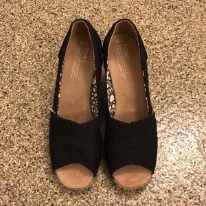 TOMS Open-Toe Wedges - GREAT condition